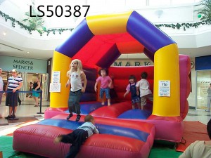 2017 Hot selling Bounce House Bounce Jumping Castle with Kids& Children Design LS50387