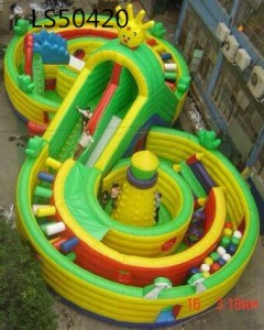 2017 the Most Popular Inflatable Castle with Slide  for Kids&Children Play LS50420